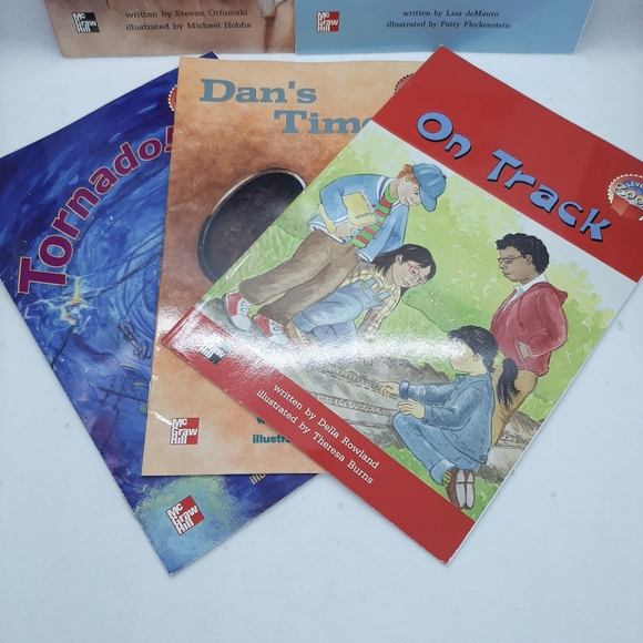 Lot of 20 McGraw Hill Leveled Books Reading Clean Pages Assortment - Picture 9 of 13